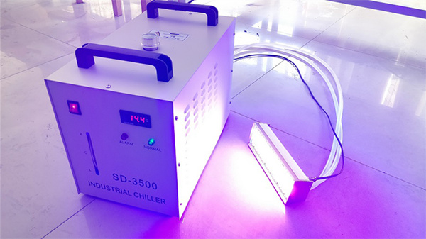 UV-LED光源与UV汞灯管